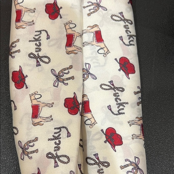 Melie Bianco | “Inez” ~ Red Shoulder Bag w/ Crossbody & Western Motif Scarf - Picture 11 of 17